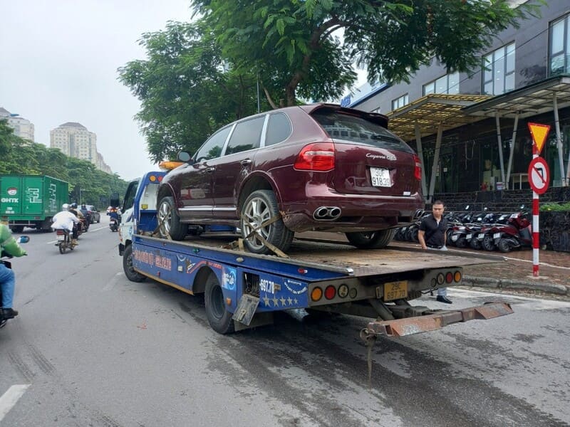 Đơn vị cứu hộ ô tô tại Di Linh, Lâm Đồng - Chuyên nghiệp, 24/24. LH: 0332 381 666